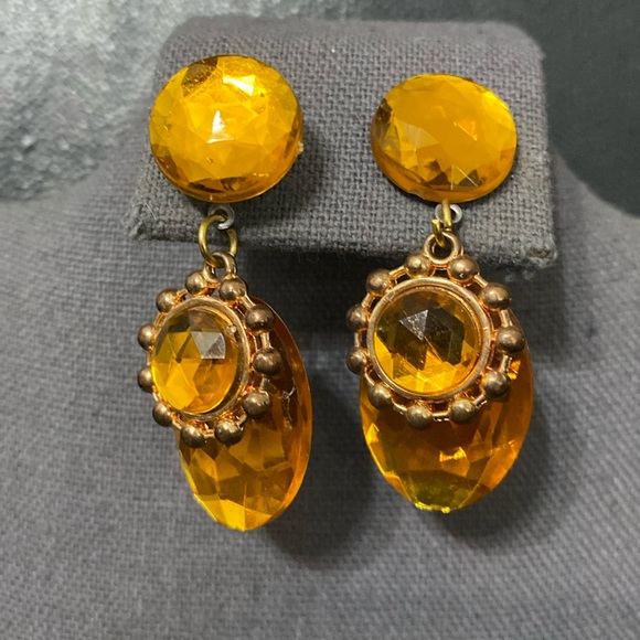 Vintage Acrylic Orange dangling pierced Earrings - Picture 1 of 5